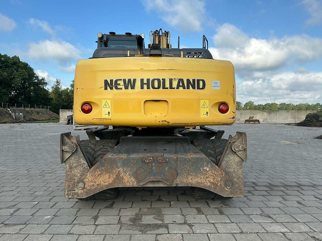 2014 new holland we150b pro banden graafmachine - afbeelding 33 van  51