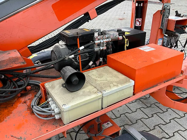 2014 niftylift nifty 120 tac hoogwerker aanhangwagen - afbeelding 3 van  35