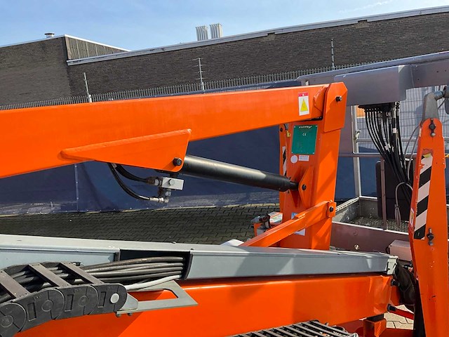 2014 niftylift nifty 120 tac hoogwerker aanhangwagen - afbeelding 9 van  28