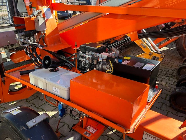 2014 niftylift nifty 120 tac hoogwerker aanhangwagen - afbeelding 15 van  28