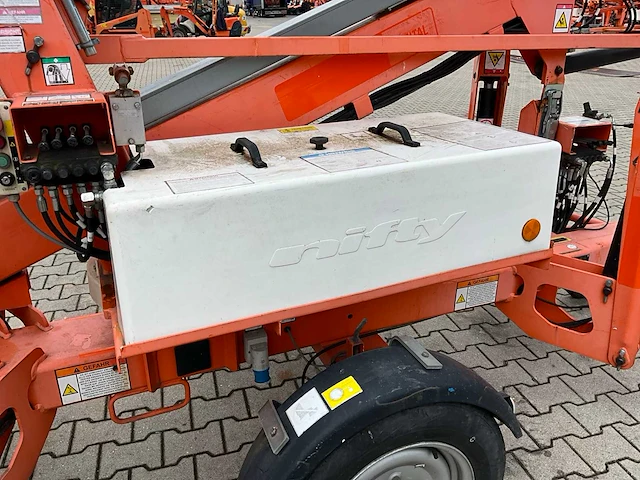 2014 niftylift nifty 120 tac hoogwerker aanhangwagen - afbeelding 8 van  35