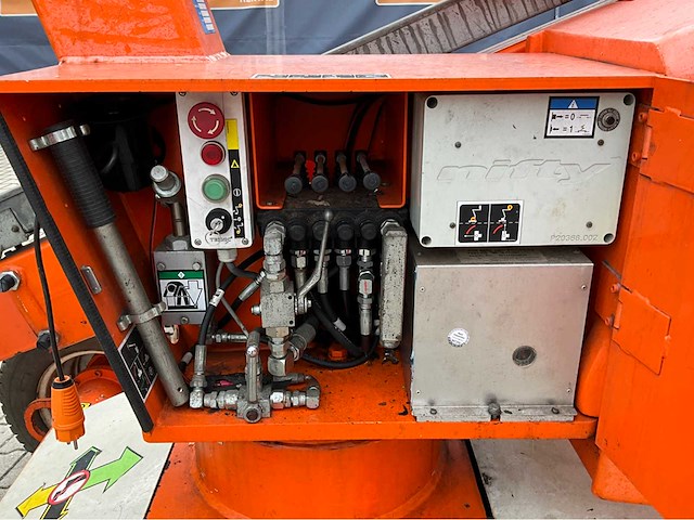 2014 niftylift nifty hr12ne hoogwerker - afbeelding 12 van  25