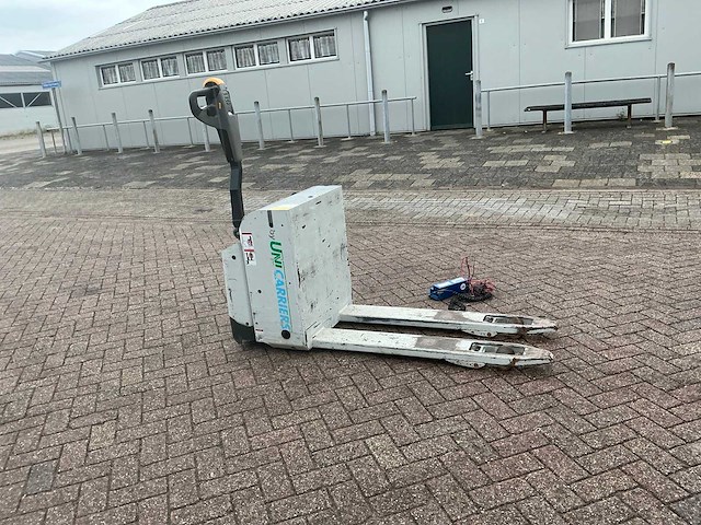 2014 nissan pll180 elektrische palletwagen - afbeelding 9 van  14