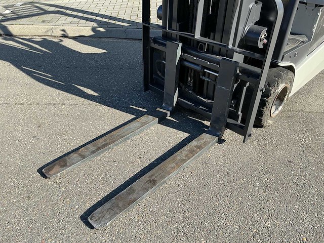 2014 nissan vorkheftruck - afbeelding 13 van  14