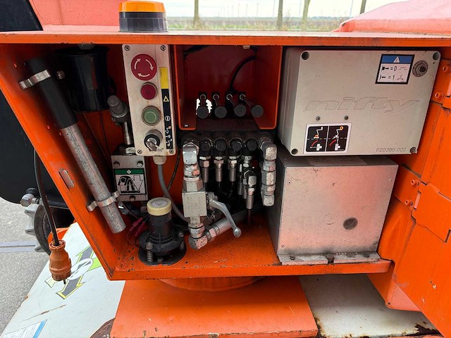 2014 nitylift hr12de knikarm hoogwerker - afbeelding 10 van  10