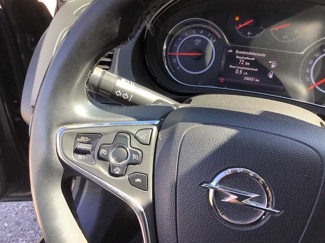 2014 opel insignia 1.4 t ecof. bns+ personenauto 6-tds-04 - afbeelding 10 van  30