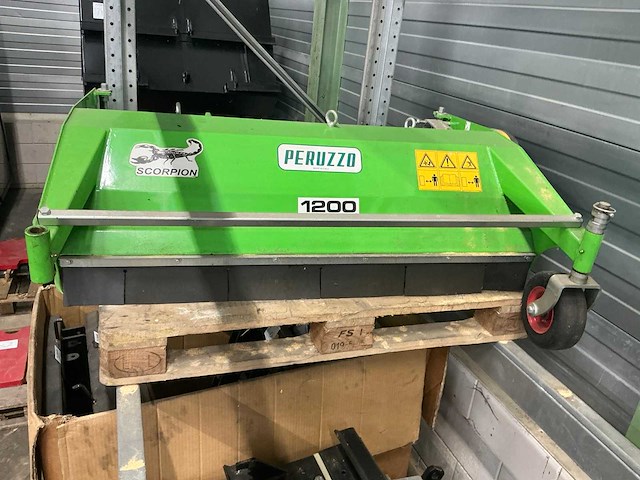 2014 peruzzo scorpion 1200 klepelmaaier - afbeelding 2 van  9