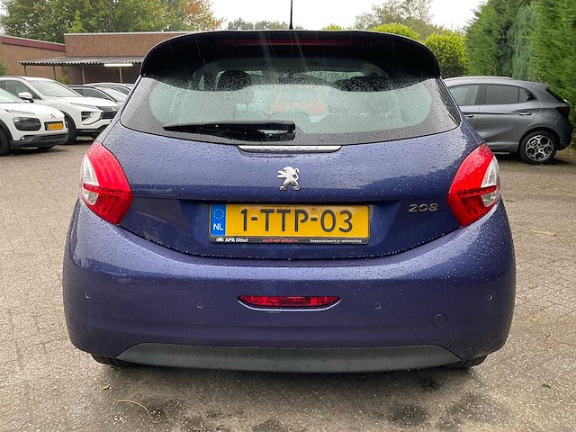 2014 peugeot 208 1.2 vti allure personenauto - afbeelding 8 van  9