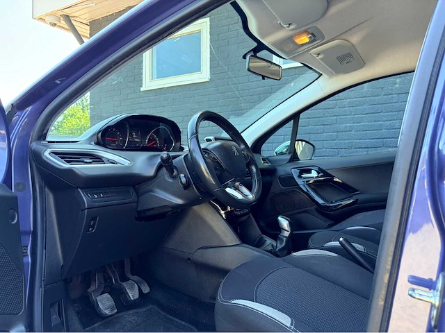 2014 peugeot 208 1.2 vti style personenauto - afbeelding 9 van  10