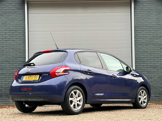 2014 peugeot 208 1.2 vti style personenauto - afbeelding 11 van  14