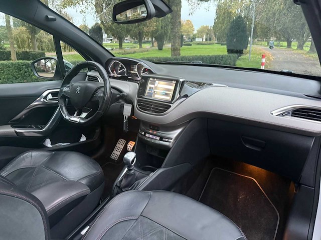 2014 peugeot 208 1.6 thp xy personenauto - afbeelding 7 van  22