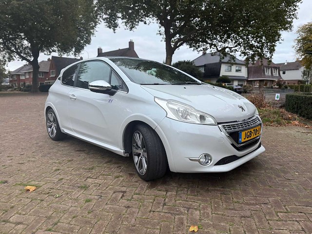 2014 peugeot 208 1.6 thp xy personenauto - afbeelding 12 van  22