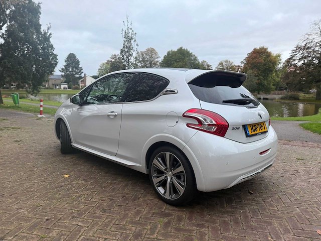 2014 peugeot 208 1.6 thp xy personenauto - afbeelding 17 van  22