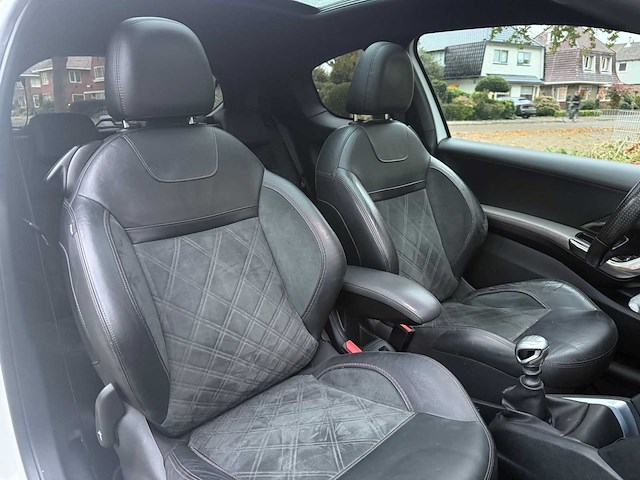 2014 peugeot 208 1.6 thp xy personenauto - afbeelding 15 van  22