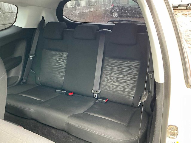 2014 peugeot 208 personenauto - afbeelding 24 van  42