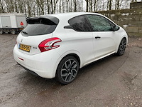 2014 peugeot 208 personenauto - afbeelding 38 van  42