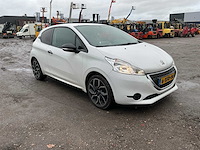 2014 peugeot 208 personenauto - afbeelding 40 van  42