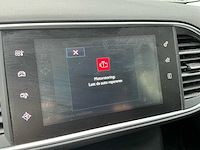 2014 peugeot 308 1.2 puretech allure personenauto - afbeelding 15 van  33