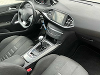 2014 peugeot 308 1.2 puretech allure personenauto - afbeelding 24 van  33