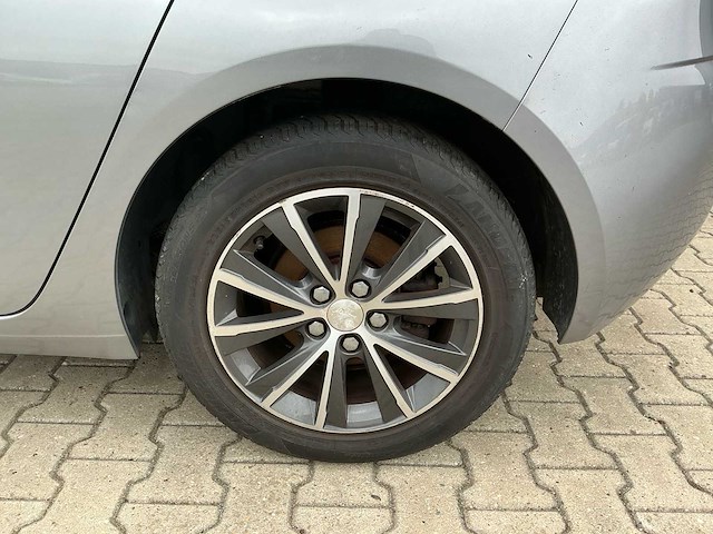 2014 peugeot 308 1.2 puretech allure personenauto - afbeelding 33 van  33