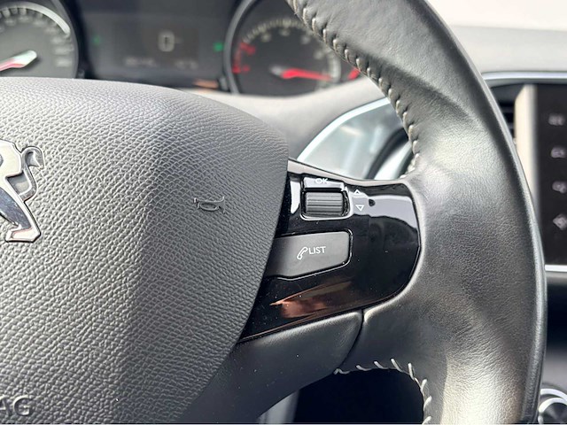 2014 peugeot 308 personenauto - afbeelding 9 van  20