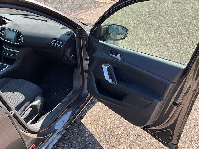2014 peugeot 308 sw 1.6 bluehdi personenauto 4-zdb-59 - afbeelding 22 van  40