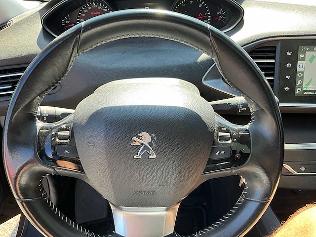 2014 peugeot 308 sw 1.6 bluehdi personenauto 4-zdb-59 - afbeelding 15 van  39