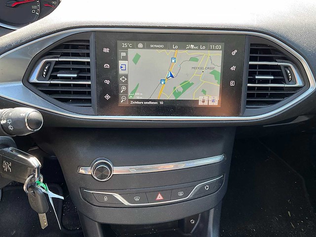 2014 peugeot 308 sw 1.6 bluehdi personenauto 4-zdb-59 - afbeelding 17 van  39