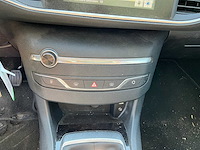 2014 peugeot 308 sw 1.6 bluehdi personenauto 4-zdb-59 - afbeelding 18 van  39