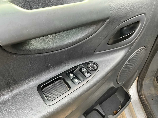 2014 peugeot expert 2.0 hdi bedrijfswagen vj-451-d - afbeelding 10 van  39