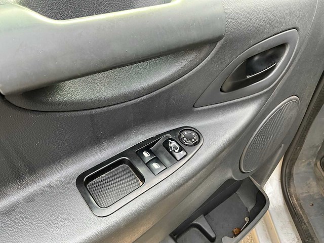 2014 peugeot expert 2.0 hdi bedrijfswagen vj-451-d - afbeelding 10 van  39