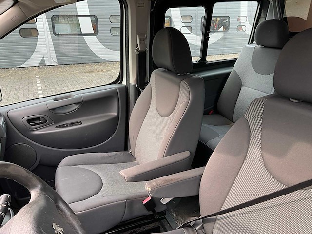2014 peugeot expert 2.0 hdi bedrijfswagen vj-451-d - afbeelding 18 van  39