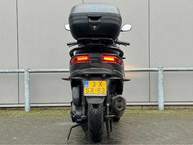 2014 piaggio scooter motorfiets - afbeelding 10 van  12