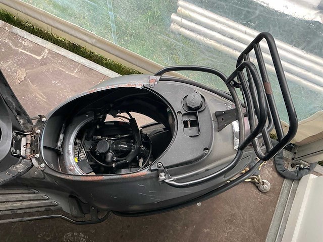 2014 piaggio vespa snorscooter - afbeelding 3 van  11