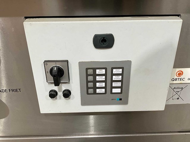 2014 qbtec hrf2 friteuse - afbeelding 18 van  36