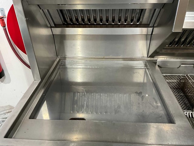 2014 qbtec hrf2 friteuse - afbeelding 32 van  36