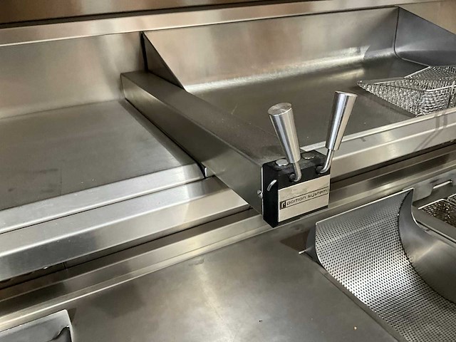 2014 qbtec hrf2 friteuse - afbeelding 36 van  36