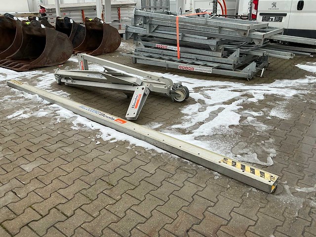 2014 reid lifting limited porta gantry aluminium portaalkraan - afbeelding 2 van  9