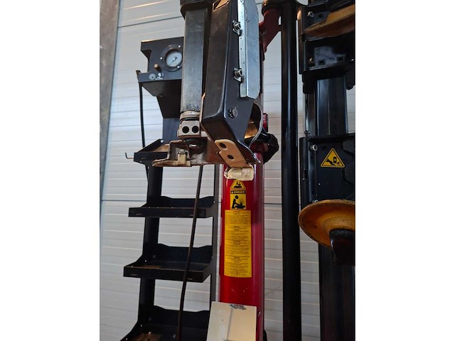 2014 rema tiptop promaxx force 1130 banden de-en montageapparaat - afbeelding 5 van  15