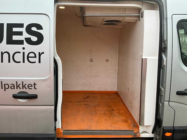2014 renault master t35 2.3dci l3 eco geconditioneerde bedrijfswagen - afbeelding 13 van  38