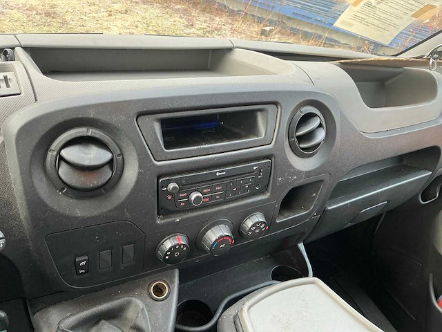 2014 renault master t35 2.3dci l3 eco geconditioneerde bedrijfswagen - afbeelding 27 van  38