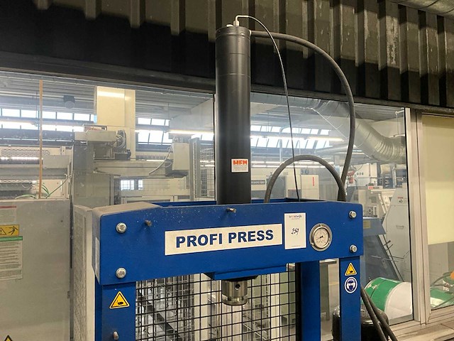 2014 rhtc profi press 15t garagepers - afbeelding 4 van  9