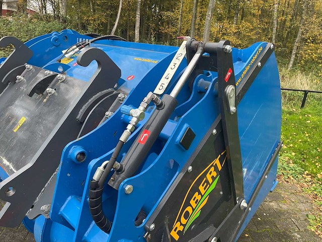 2014 robert bmh 2600 vs voerdoseerbak - afbeelding 9 van  22