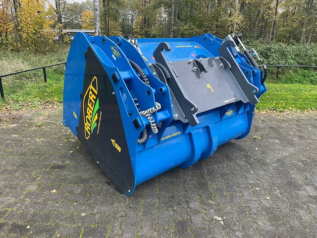 2014 robert bmh 2600 vs voerdoseerbak - afbeelding 11 van  22