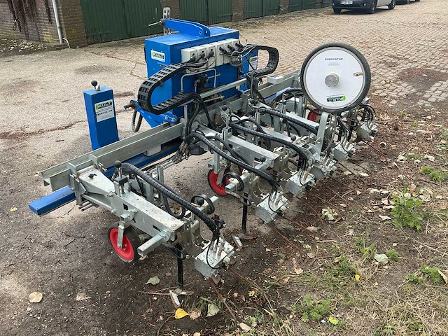 2014 robovator mek automatische in-ro schoffelmachine - afbeelding 26 van  28