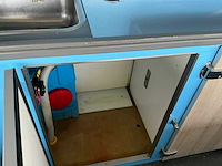 2014 scania p370 opleggertrekker met 2001 de vries jv10000 visverkoop oplegger - afbeelding 7 van  13