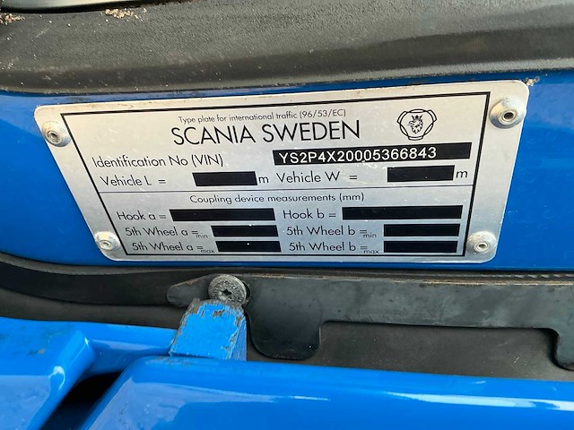 2014 scania p370 opleggertrekker met 2001 de vries jv10000 visverkoop oplegger - afbeelding 26 van  45