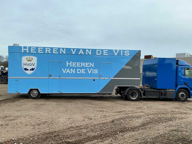 2014 scania p370 opleggertrekker met 2001 de vries jv10000 visverkoop oplegger - afbeelding 40 van  44