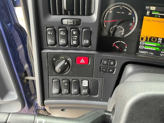 2014 scania r490 la6x2hna streamline 6x2 opleggertrekker - afbeelding 11 van  28