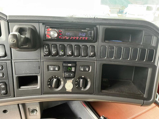 2014 scania r490 la6x2hna streamline 6x2 opleggertrekker - afbeelding 14 van  28